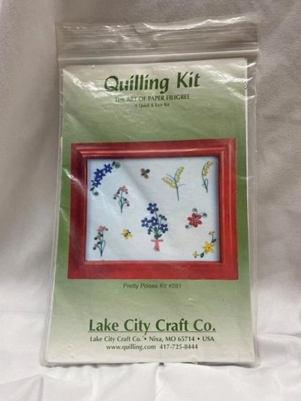 Lake City Craft Co. Pretty Posies Paper Quilling Kit